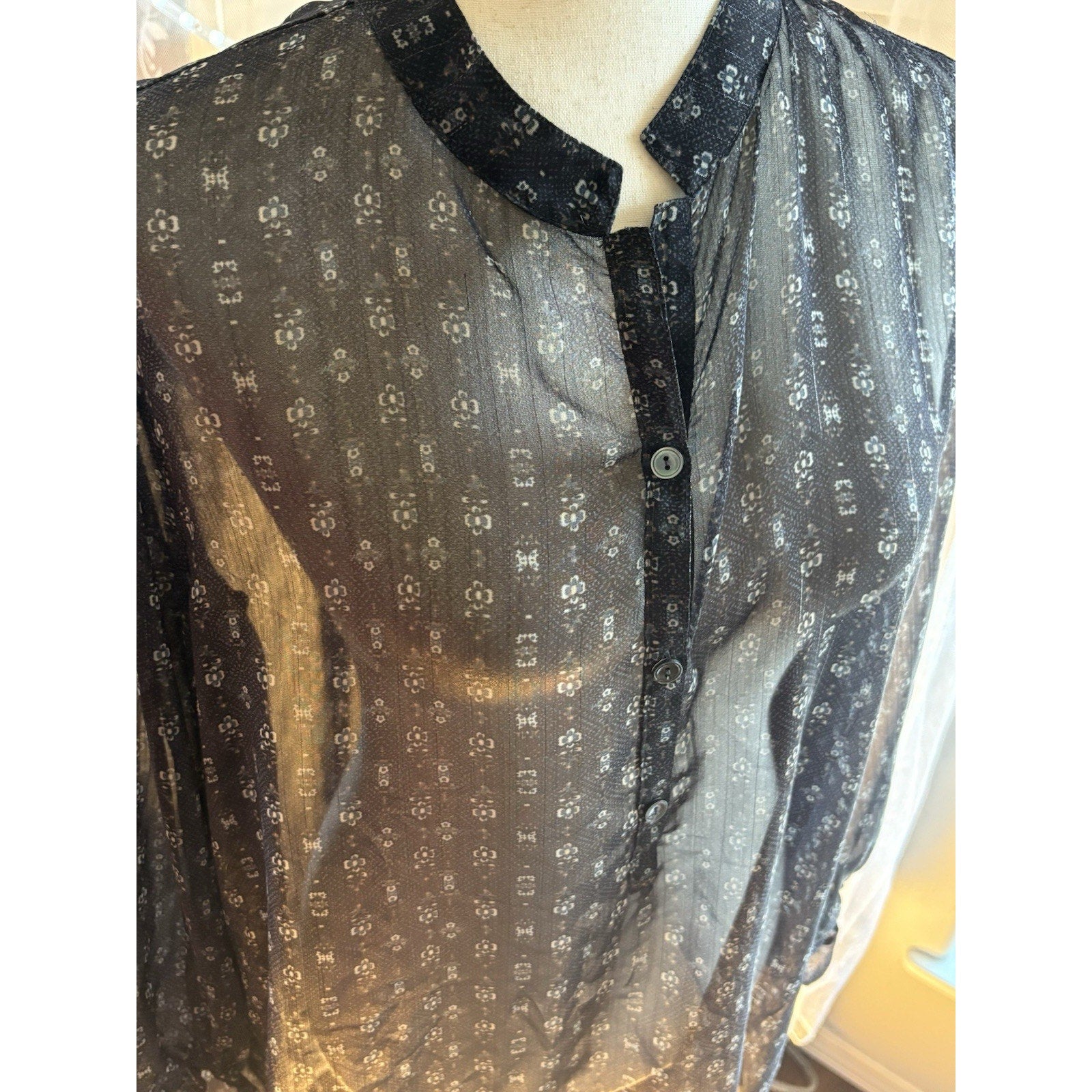 W by Worth Sheer Floral Button Collared Blouse Black Long Sleeve M