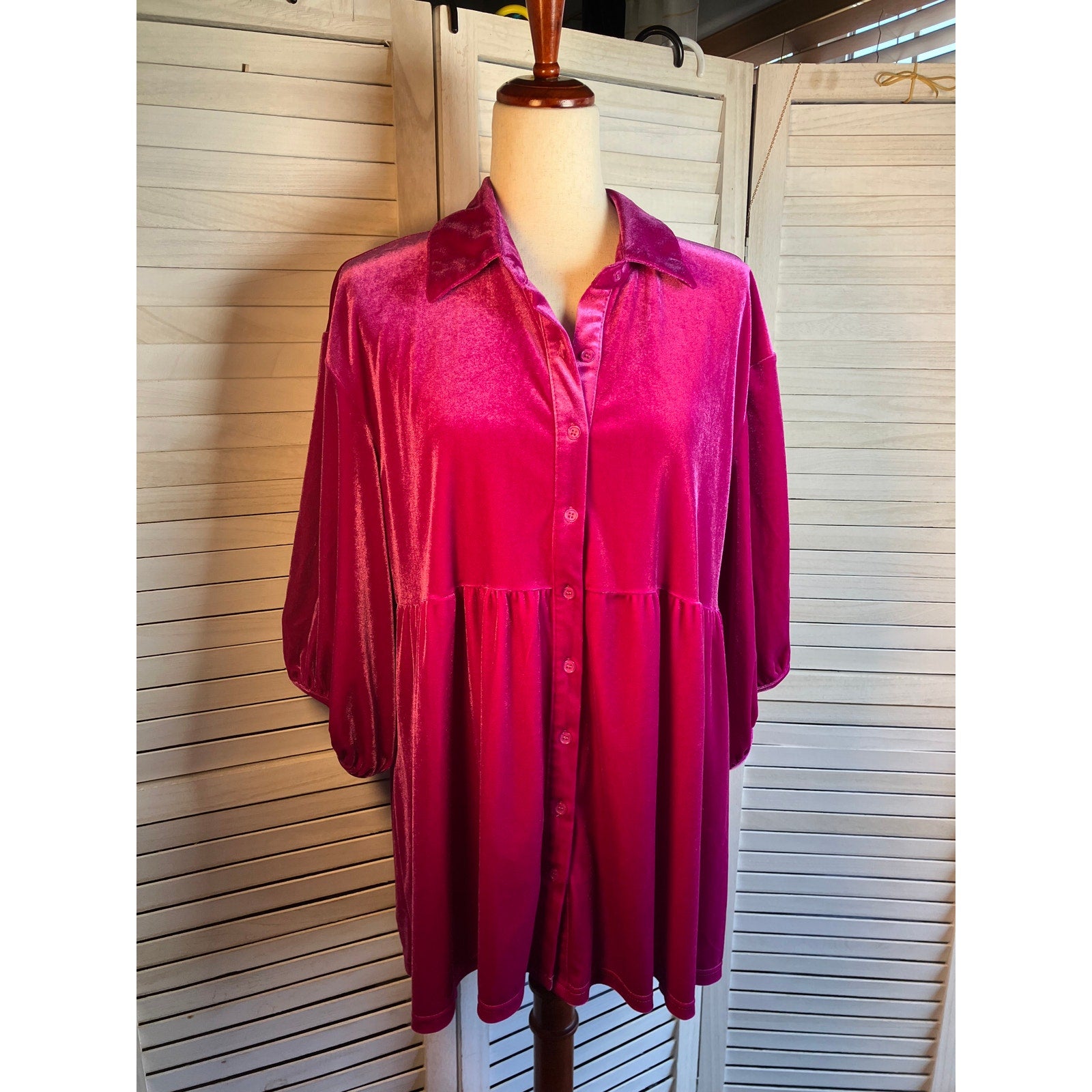 Pink Velour Button Up Blouse 3/4 length sleeves