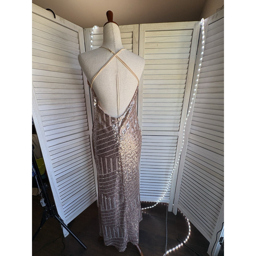 Women’s L Gold Sequin Geometric Backless V-Neck Gown