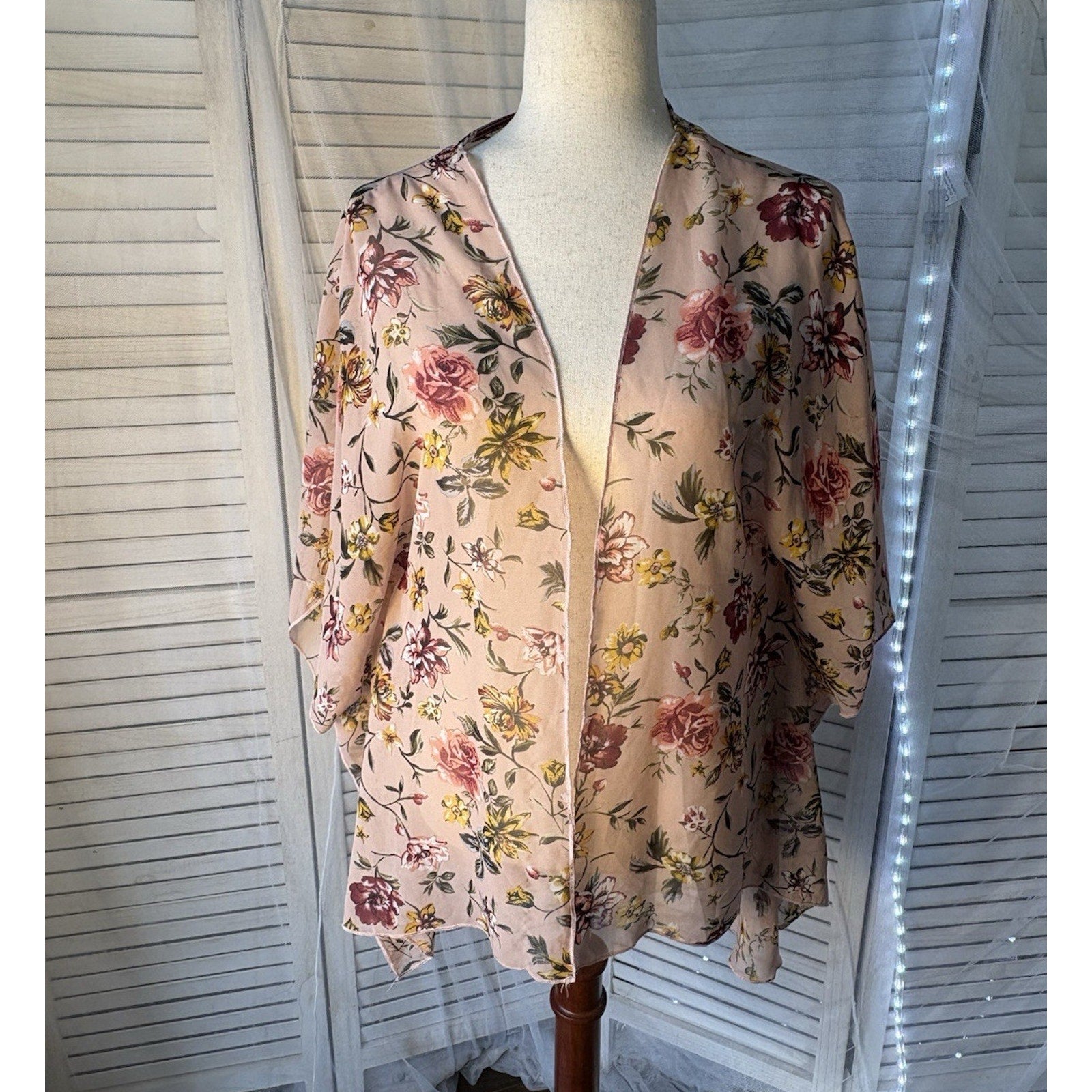 Pink Floral Sheer Chiffon Kimono Cardigan V-Neck 3/4 Sleeve Ruffle One Size