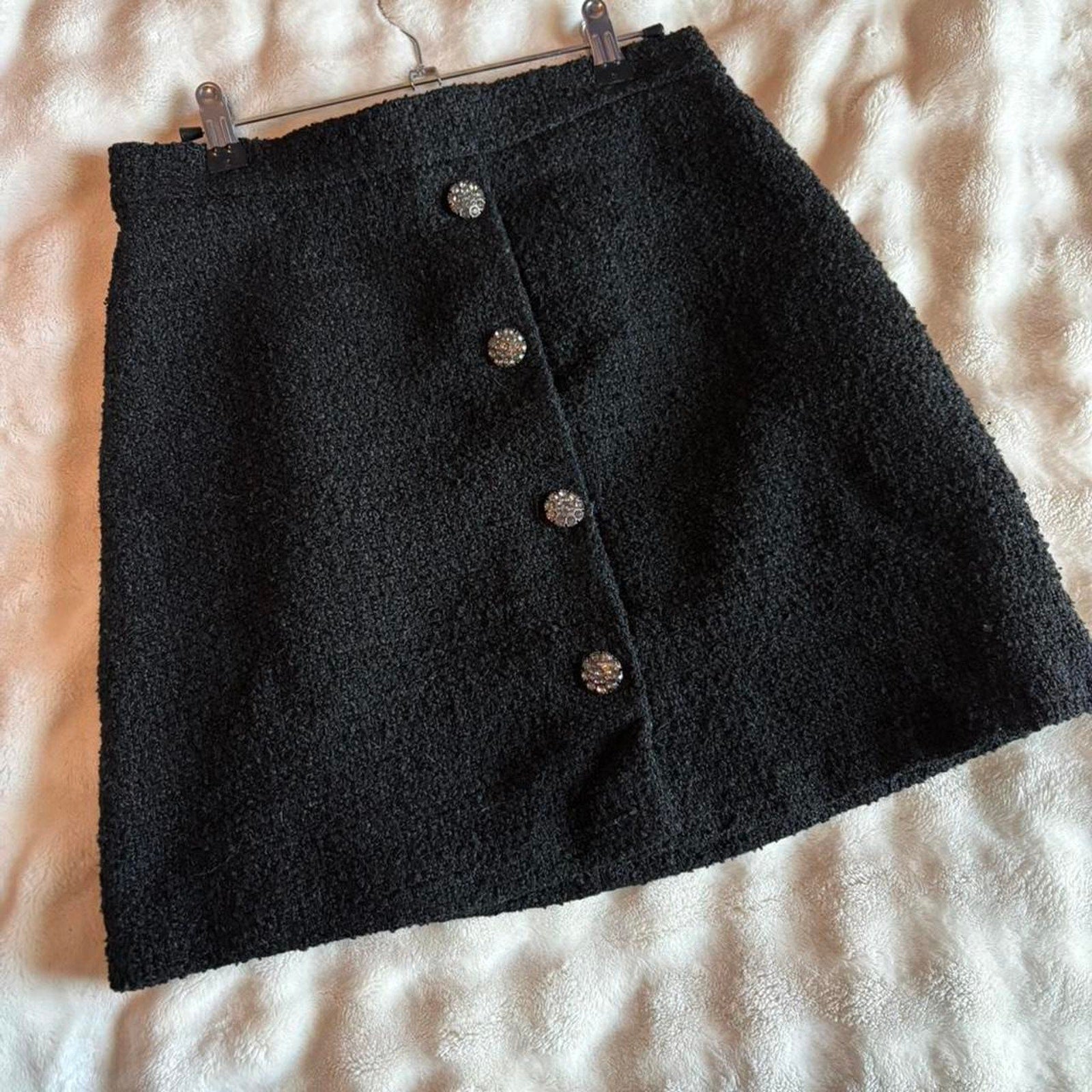 Black H&M skirt with silver Buttons
