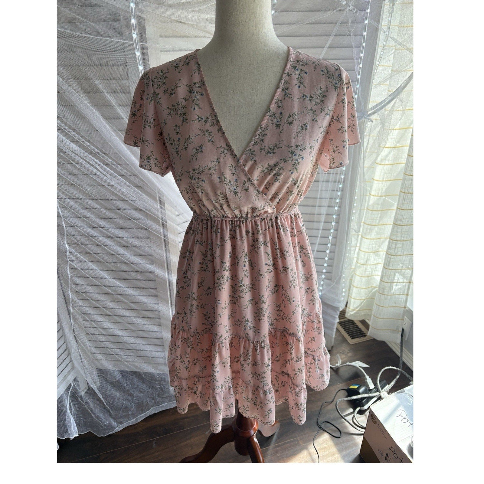XS/S A-Line Short Pink Green Floral Flutter Sleeve V-Neck Sundress Ruffle