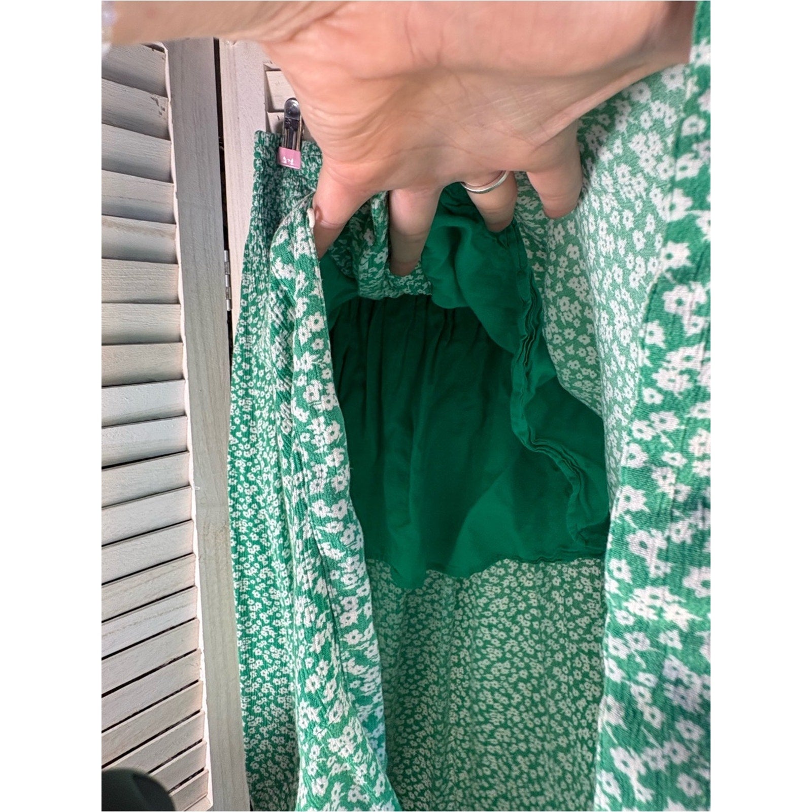 Women's Green Floral High-Low Button Front Skirt Size S