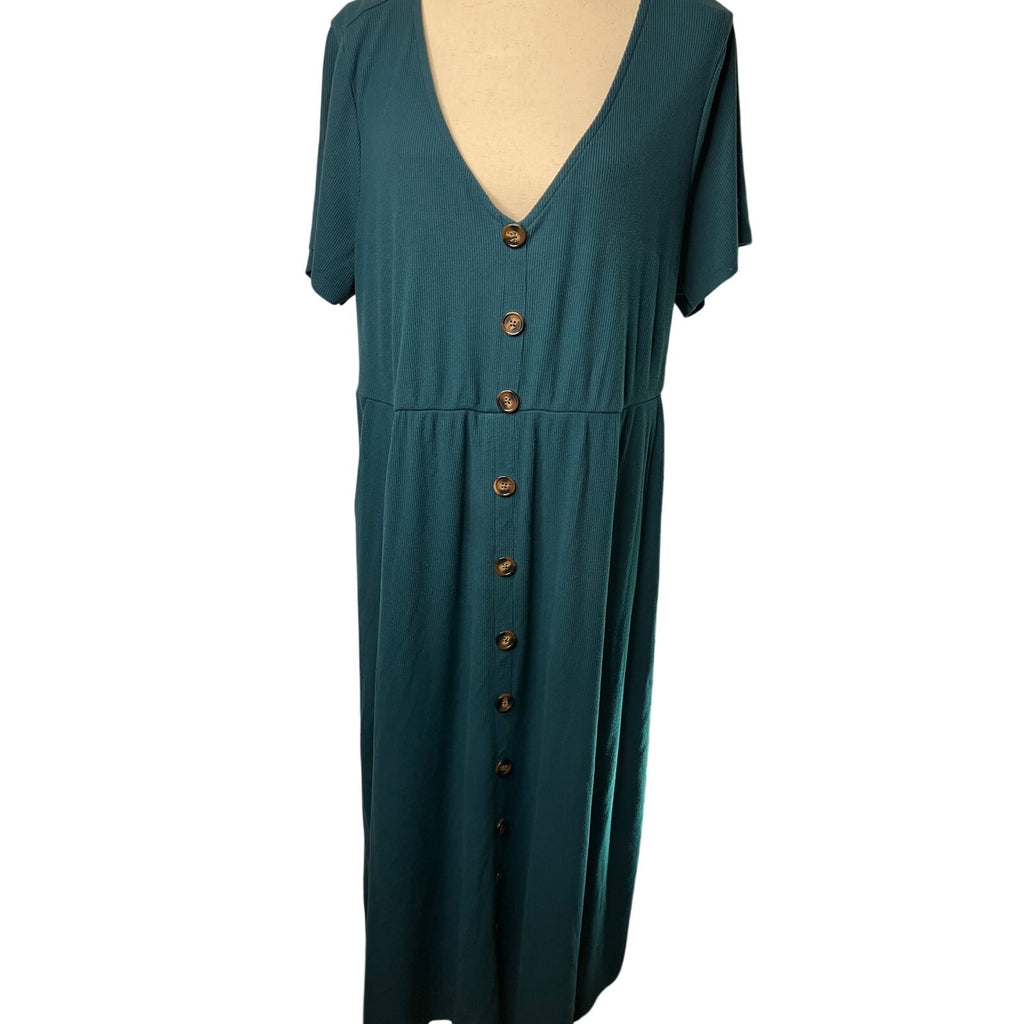 Torrid Button front Maxi dress with pockets size 2
