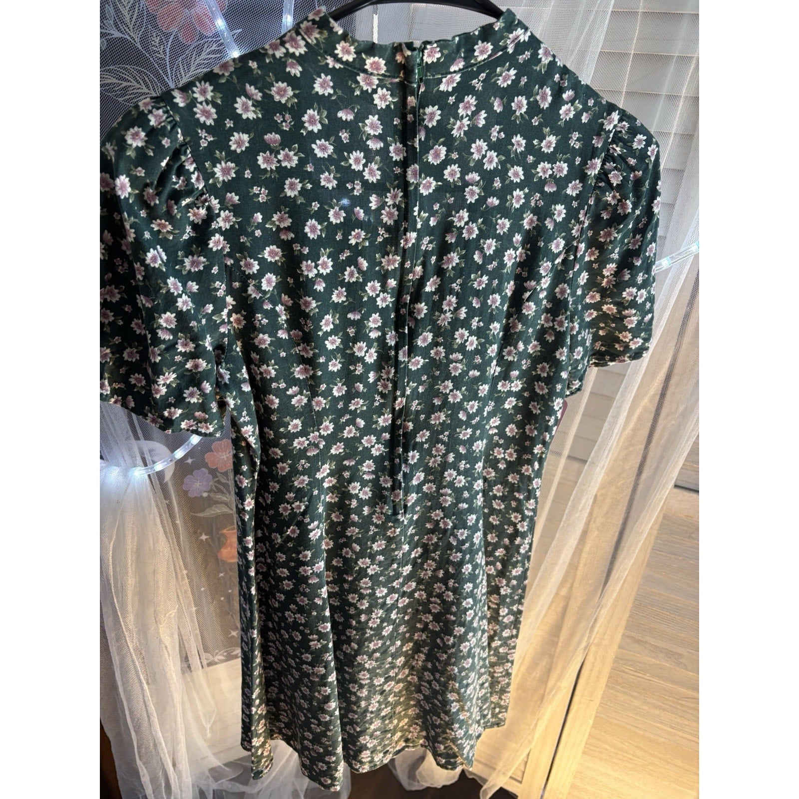 Vintage The Limited Green Floral Woven Mini Bodycon Dress Lace Trim Short Sleeve