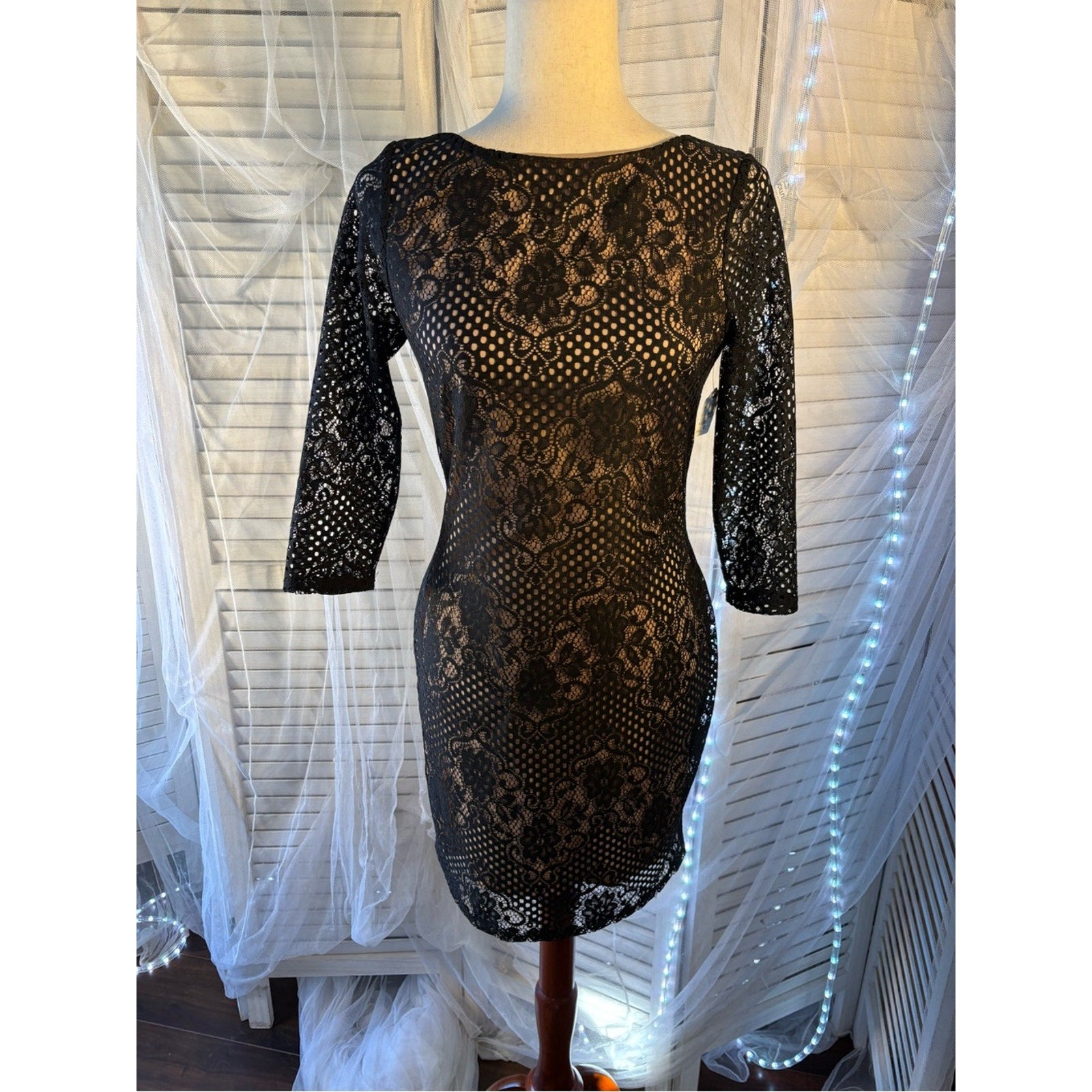 Topshop Black Lace Bodycon Dress with Three-Quarter Sleeves