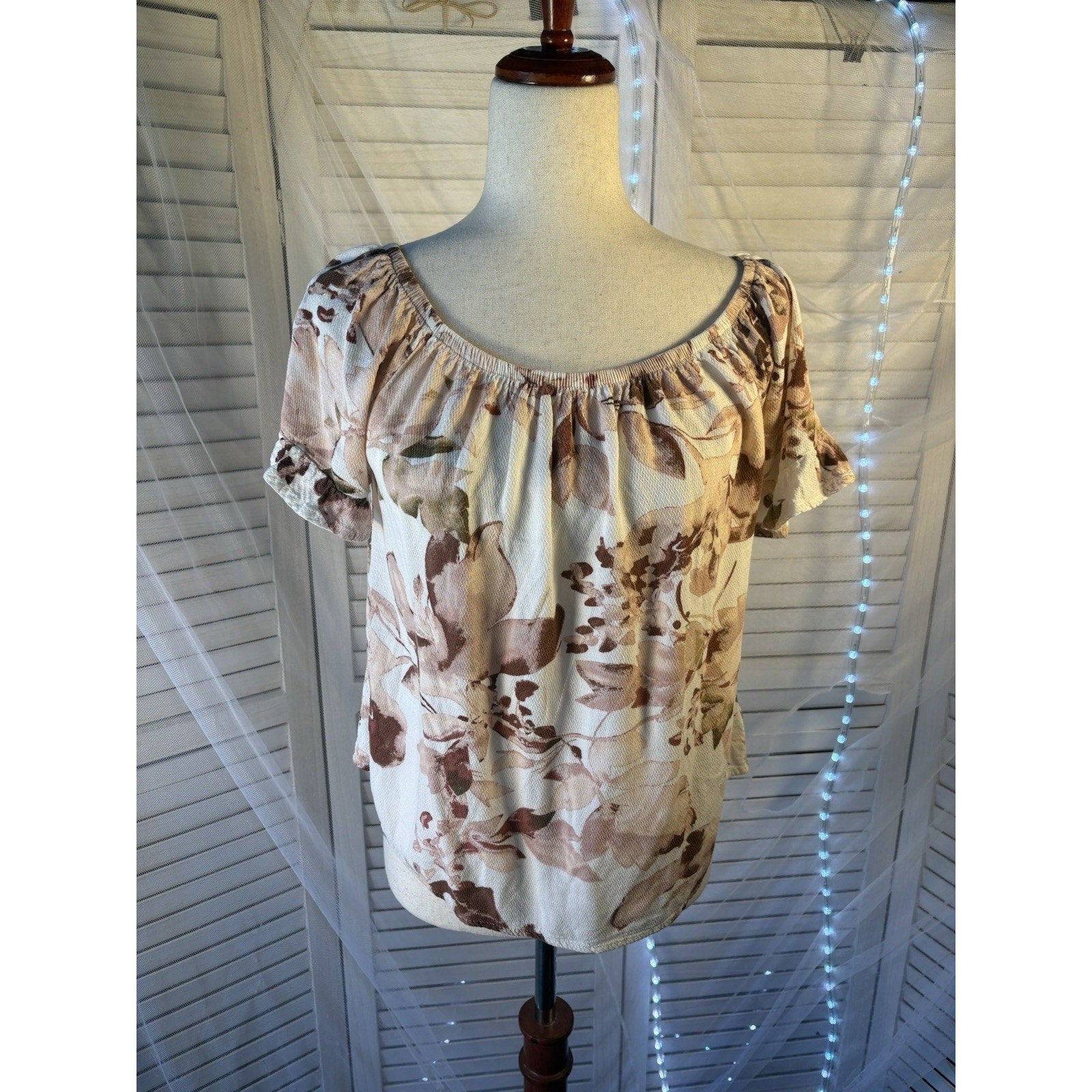 Knox Rose Ivory Brown Floral Peasant Blouse Scoop Neck Short Sleeve Rayon M