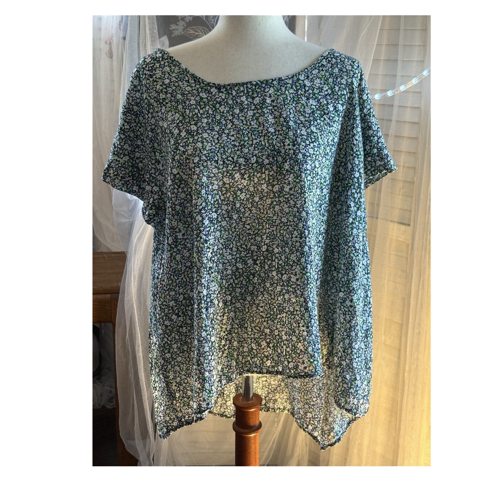 JNY Jones New York Floral Button Boat Neck Blouse Rayon Short Sleeve 2X